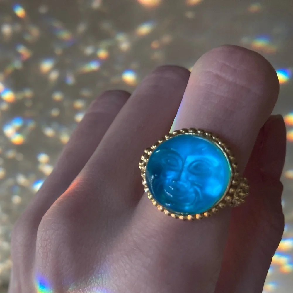 Gold Tagliamonte Moon Face Ring 🌝 - Picture 2 of 5